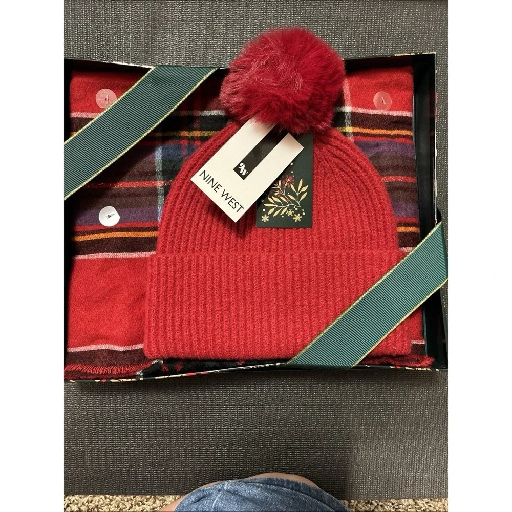 Nine West Scarf And Faux Fur Pom Beanie Set, Brand New In Box, Red Plaid Winter